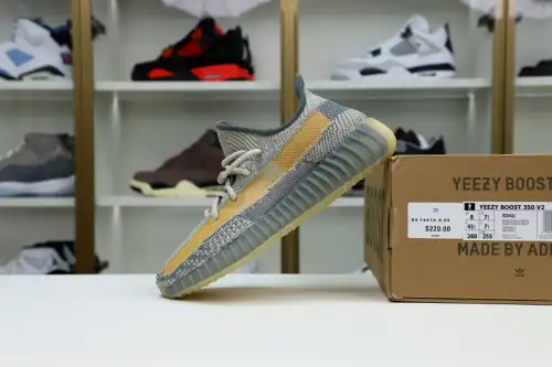 Yeezy Boost 350 V2 