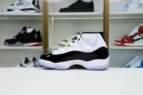 Air Jordan 11 Retro 