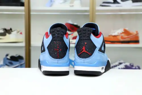 Travis Scott X Air Jordan 4 Retro 