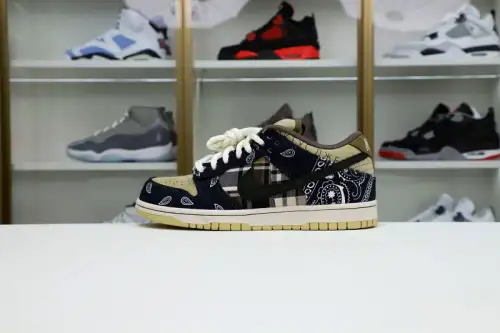 Travis Scott X Dunk Low Premium Qs Sb