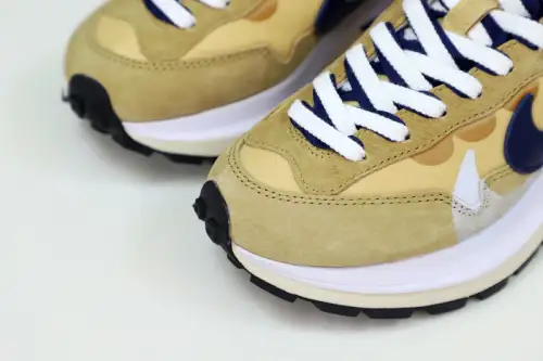 Sacai X Vaporwaffle 