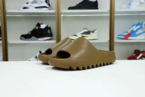 Yeezy Slides G55492 