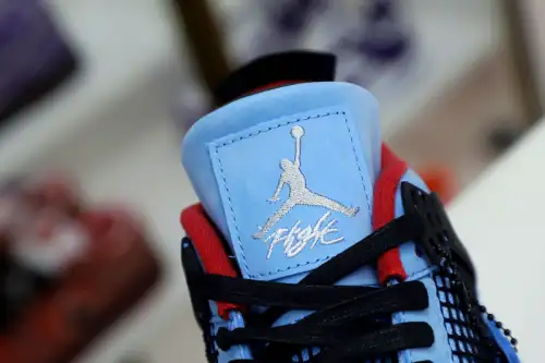 Travis Scott X Air Jordan 4 Retro 