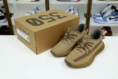 Yeezy Boost 350 V2 