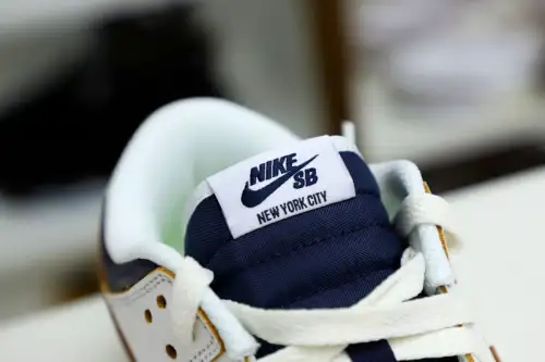 Huf X Nike Dunk Low 