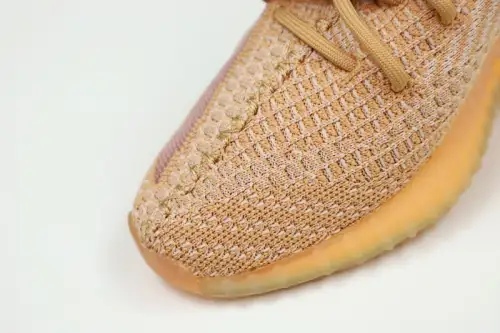 Yeezy Boost 350 V2 