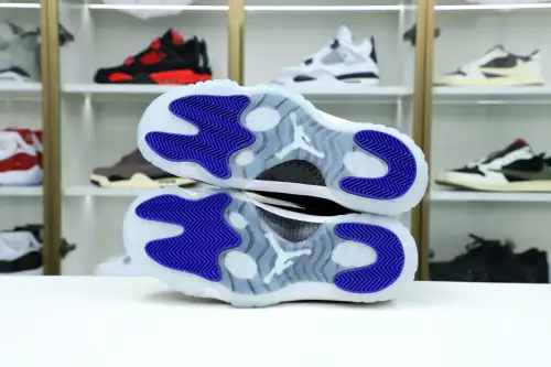 Nike Air Jordan 11 