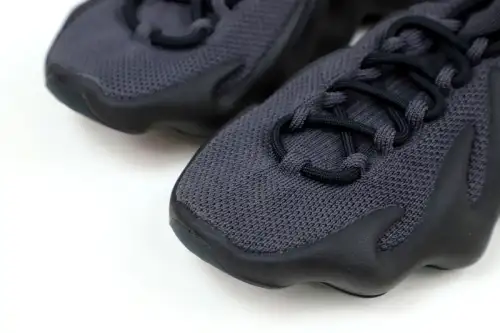 Yeezy 450 