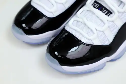 Air Jordan 11 Retro 