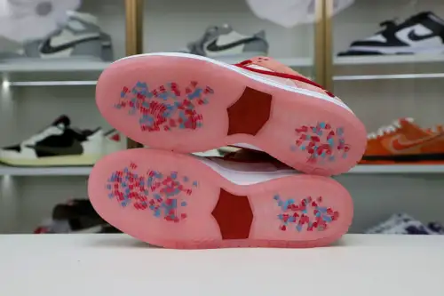 Strangelove X Dunk Low Sb 