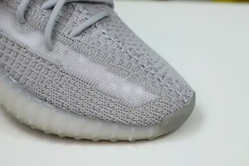 Yeezy Boost 350 V2 “Tail 