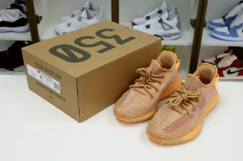 Yeezy Boost 350 V2 