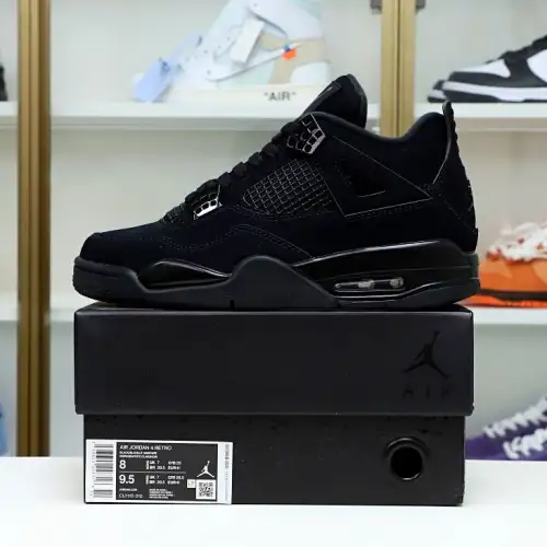 Air Jordan 4 Retro 
