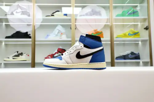 Fragment Design X Travis Scott X Air Jordan 1 Retro High 