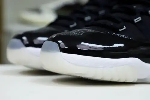 Air Jordan 11 Retro
