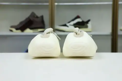 Yeezy 450 Cloud White H68038 
