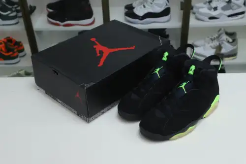 Air Jordan 6 Retro 