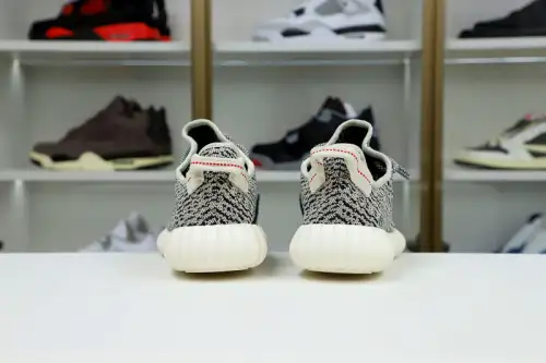 Yeezy Boost 350 Turtle Dove 
