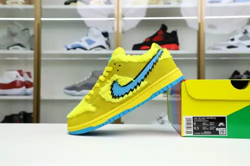 Grateful Dead X Dunk Low Sb Yellow 