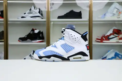 Air Jordan 6 Retro 