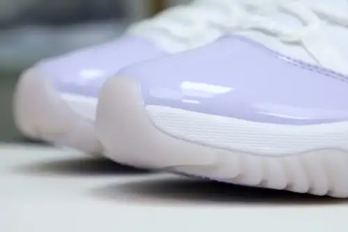Air Jordan 11 Low Pure Violet 