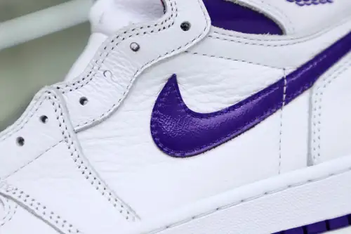 Air Jordan 1 High Og Court Purple 