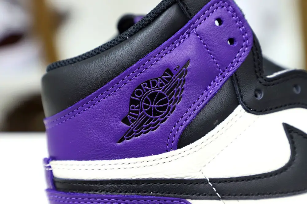 Air Jordan 1 