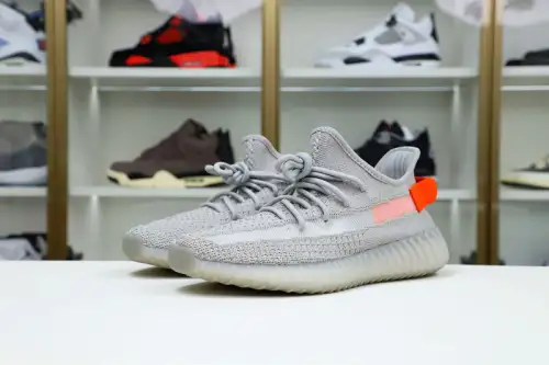 Yeezy Boost 350 V2 “Tail 