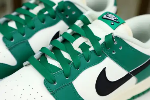 Nike Dunk Low Retro Se Lottery Jackpot 