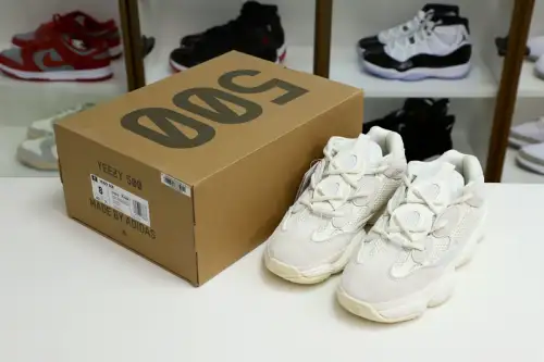 Yeezy 500 Fv3573 92F2343