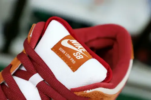 Nike Sb Dunk Low Pro Dark Russet Cedar 2019 