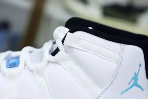 Jordan Air Jordan 11 Retro Legend Blue 