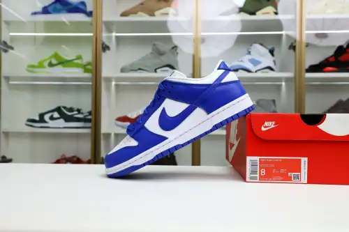 Nike Dunk Low Kentucky 