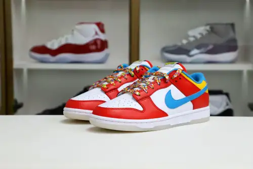 Nike Dunk Qs 
