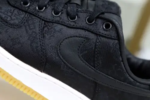 Nike Air Force 1 Low 