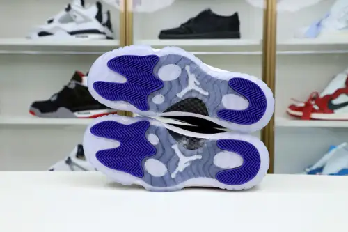 Air Jordan 11 Retro 