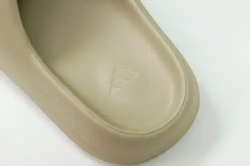 Yeezy Slides Gw1934 