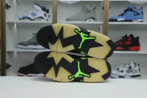 Air Jordan 6 Retro 
