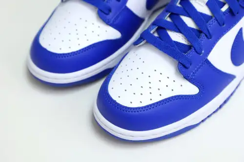 Nike Dunk Low Kentucky 