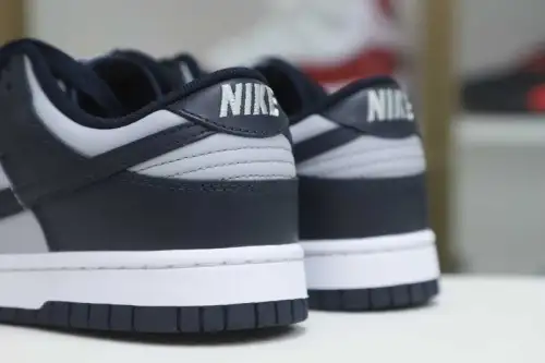 Nike Dunk Low Retro 
