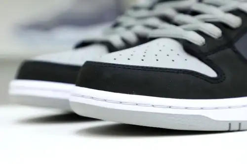 Dunk Sb 「 Shadow」 