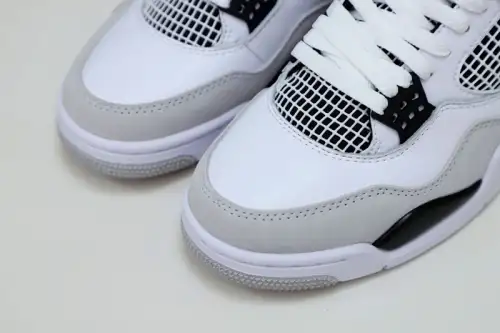 Air Jordan 4 Military Black 