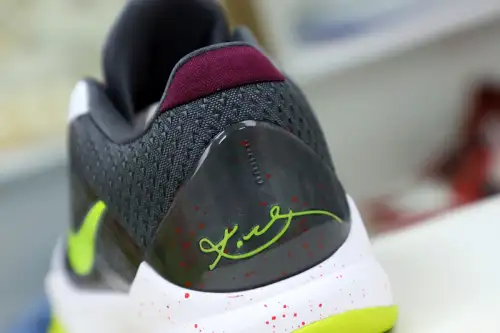 Nike Zoom Kobe 5 
