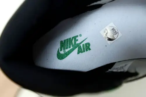 Air Jordan 1 