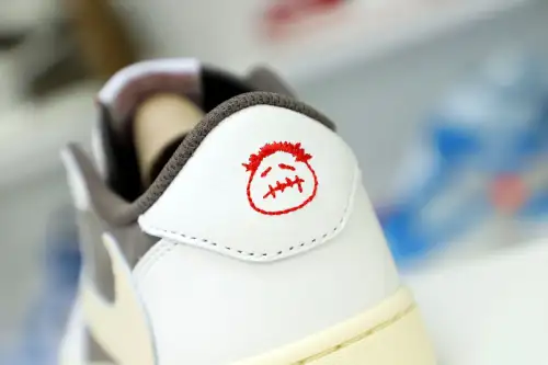 Travis Scott X Air Jordan 1 Low Og Reverse Mocha 