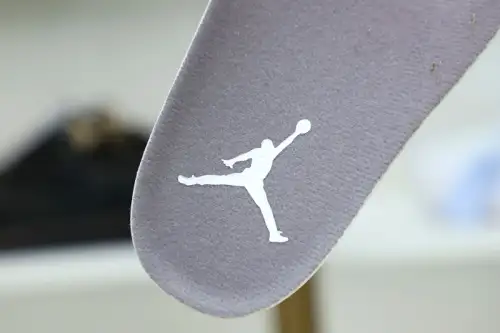 Air Jordan 11 Retro 