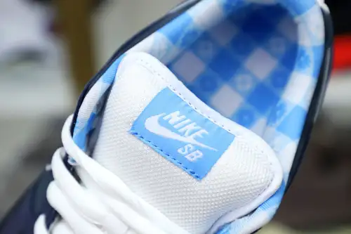 Concepts X Dunk Low Blue Lobster 