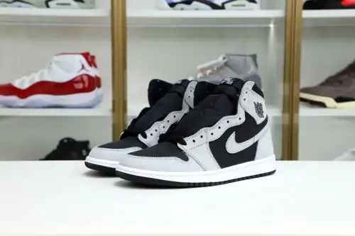 Air Jordan 1 Retro High Og Shadow 2.0 