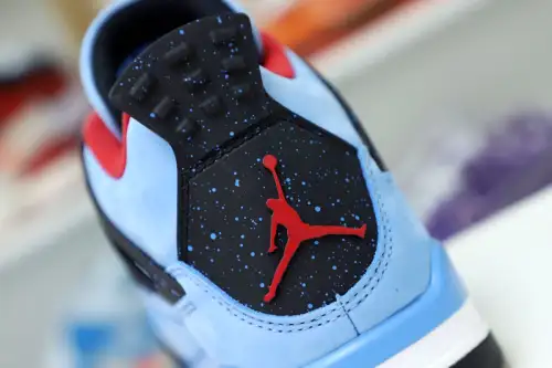 Travis Scott X Air Jordan 4 Retro 