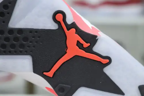 Air Jordan 6 Retroinfrared White 